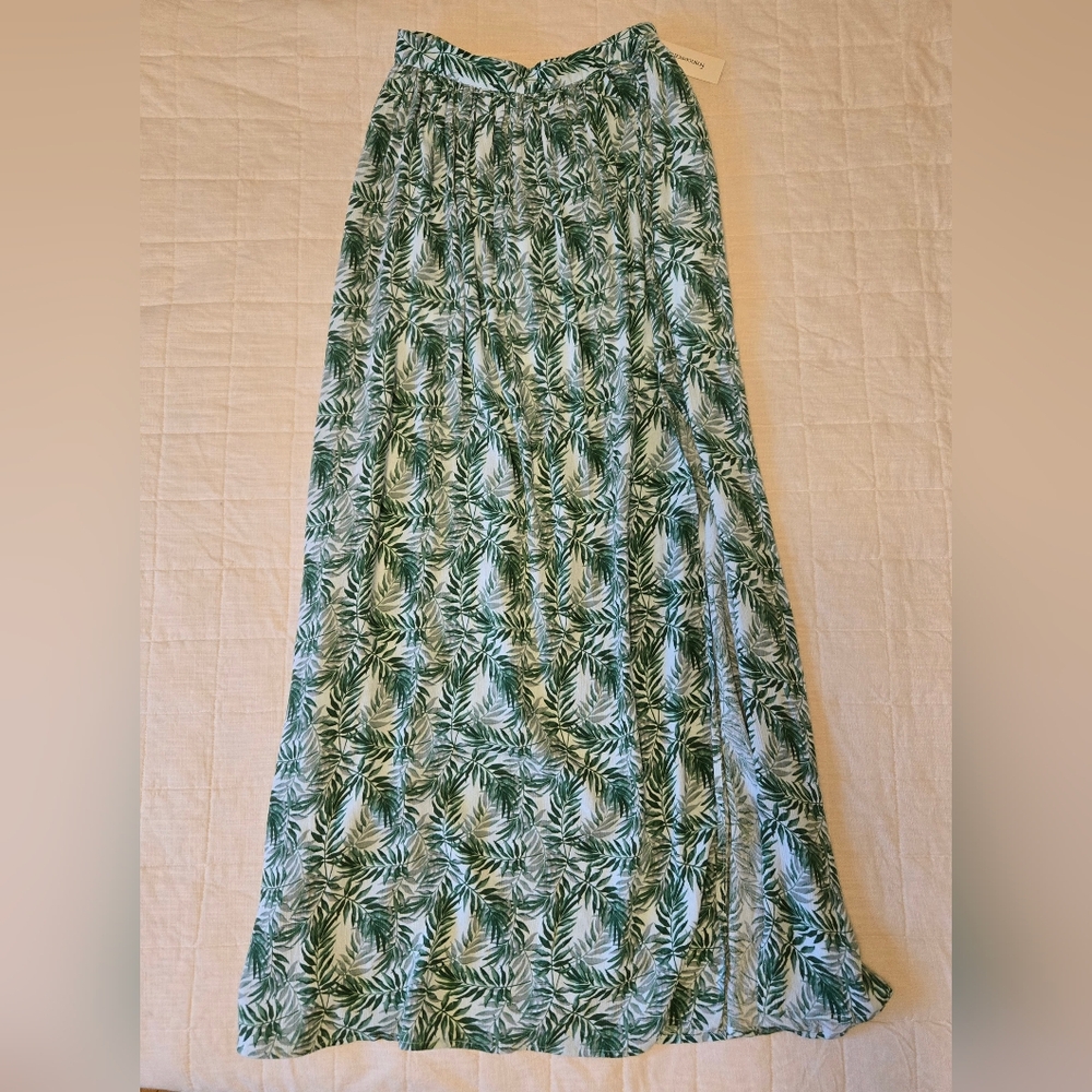 NWT Francesca's Mi Ami Palm Print Maxi Skirt XS